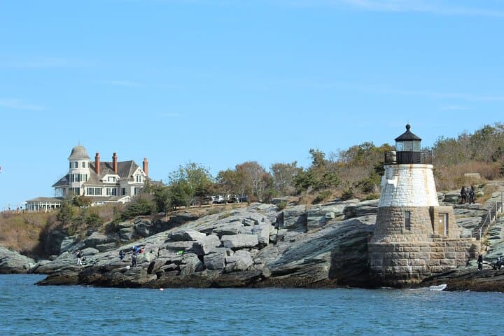 Exploring Narragansett Bay: A Scenic Lighthouse Cruise from Newport with Mimosas photo 6