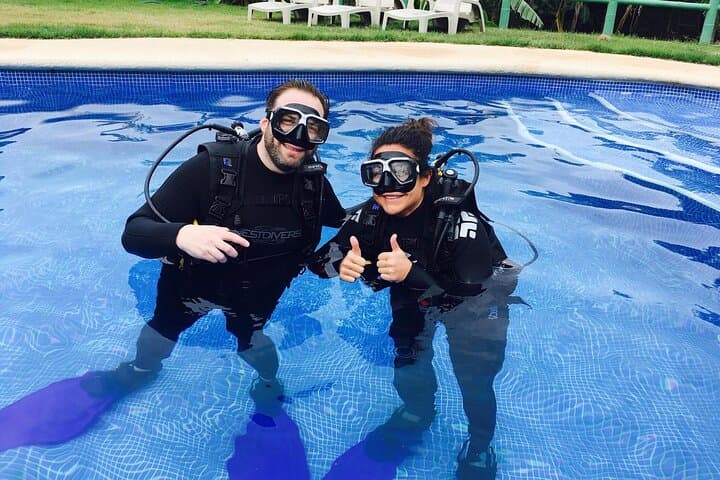 Discover Scuba Diving in Sayulita: First Ocean Dive at Carilleros photo 2