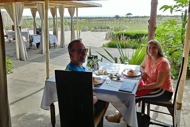 4-Day Luxury Masai Mara Safari: Private Game Drives & Lodge Comfort photo 2