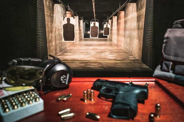 Orlando Gun Club Pick 4 Guns Experience — Custom Range Session in Orlando photo 3