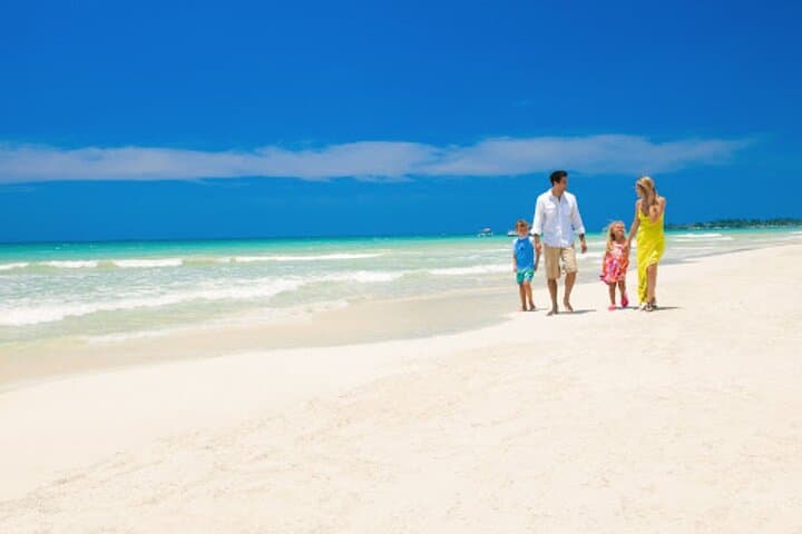 Discover Jamaica's Iconic Coast: Negril Day Trip Adventure photo 4