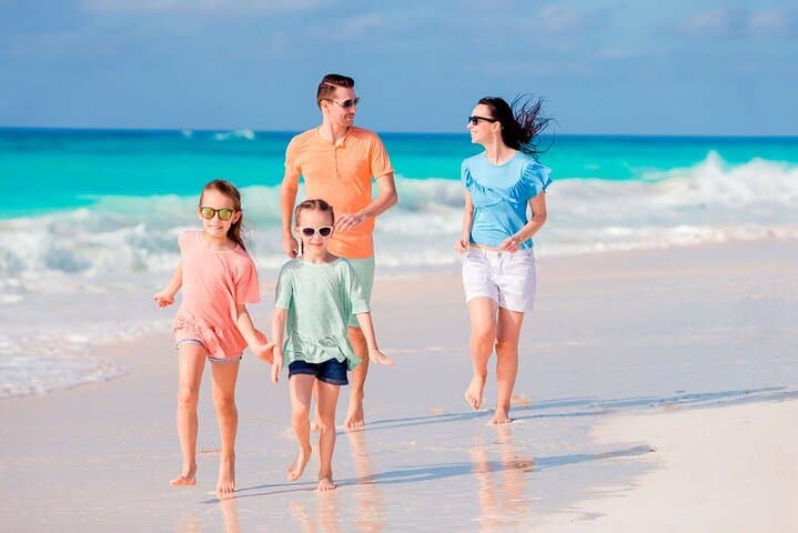 Discover Negril: A Day Trip to Seven Mile Beach and Rick's Cafe photo 4