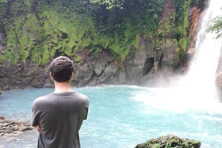 Private Full-Day Rio Celeste Hike from La Fortuna: Waterfall, Volcanic Springs & Wildlife photo 1