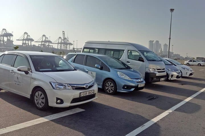 Colombo Airport Transfer from Bandaranaike (CMB) — Private Ride to Colombo Hotels photo 1