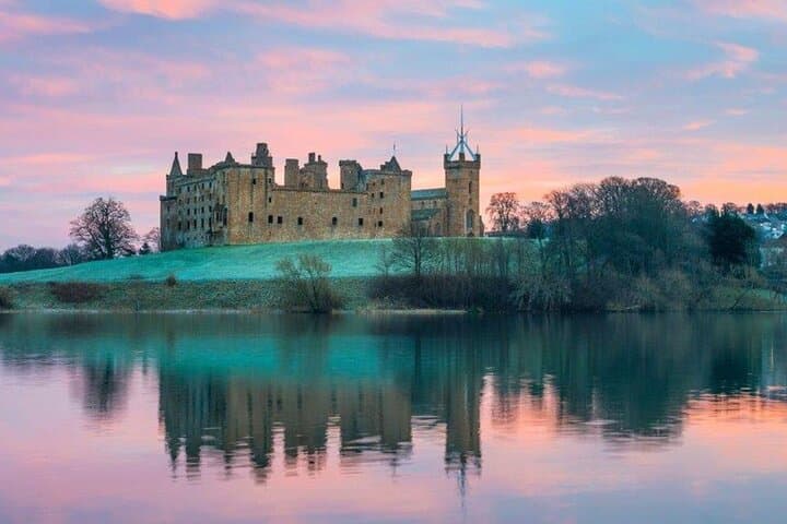 Private Mary Queen of Scots Tour from Linlithgow to Edinburgh photo 4