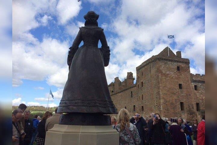 Private Mary Queen of Scots Tour from Linlithgow to Edinburgh photo 3