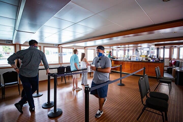 Chicago River Architecture Cruise: 45-Minute Tour from Magnificent Mile photo 4
