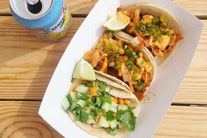 River North Food Walking Tour: 3-Hour Chicago Eats & History photo 5