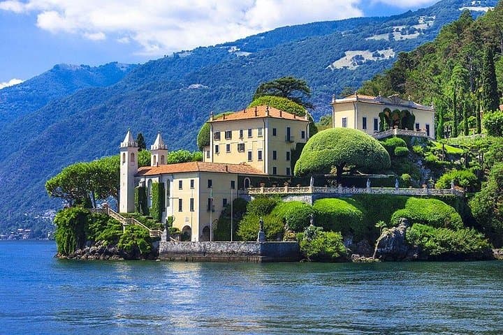 Full-Day Private Lake Como Tour from Milan: Boats, Villas & Brunate Views photo 3