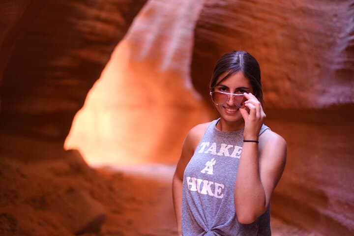 Peekaboo Slot Canyon 4WD Tour — Kanab's Narrow Redrock Adventure photo 5