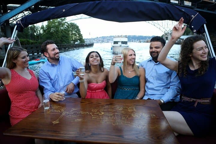 Seattle One-Hour BYOB Lake Union Sightseeing Cruise