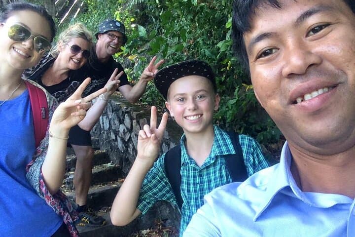 Full-Day Angkor Temple Tour: Angkor Wat, Ta Prohm & Bayon Small-Group Experience photo 3