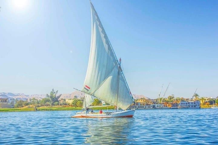 4-Day Luxury Nile Cruise from Aswan to Luxor — Temples, Tombs & River Life photo 3
