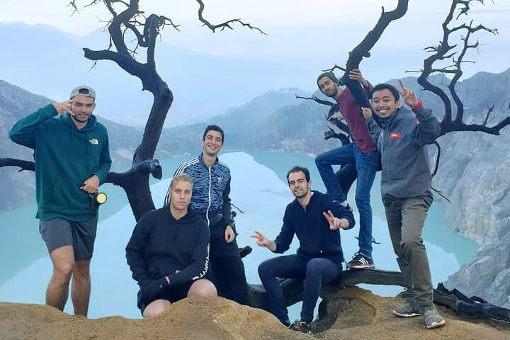 East Java 4-Day Tumpak Sewu, Madakaripura, Bromo & Ijen Adventure photo 3