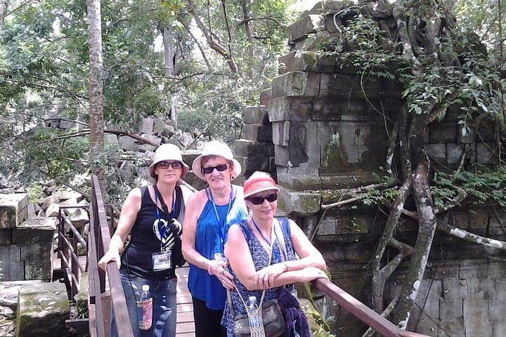 Beng Mealea and Bakong: Full-Day Private Temple Tour from Siem Reap