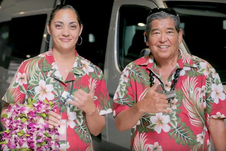 Private Transfer from Kona Airport (KOA) to Big Island Hotels — Luxury Arrival Service photo 4