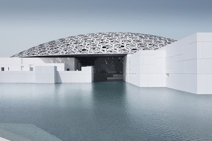 Abu Dhabi Full-Day Private Tour: Sheikh Zayed Grand Mosque & Louvre Abu Dhabi photo 2