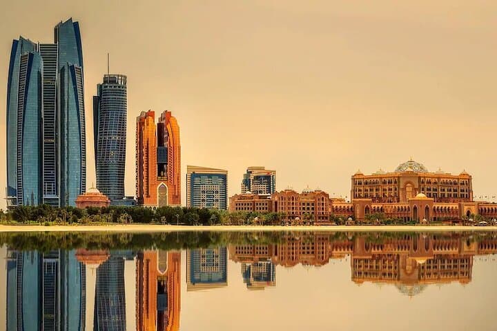 Abu Dhabi Full-Day Private Tour: Sheikh Zayed Grand Mosque & Louvre Abu Dhabi photo 4