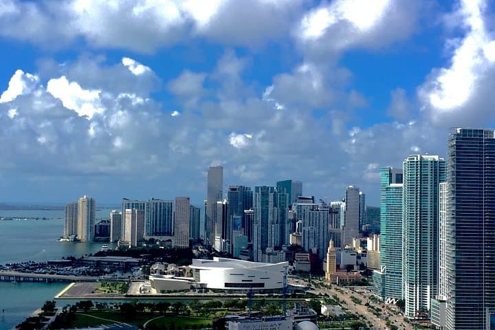 Private Miami Half-Day City Tour — Art Deco, Wynwood & Biscayne Bay photo 1