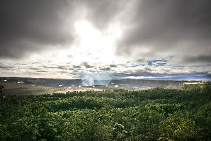 Evening Volcano Explorer from Kona: Kona Coffee, Punalu'u Black Sand & Hawaii Volcanoes