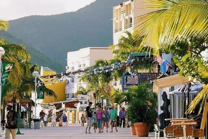 Shared Arrival Transfer from St Maarten Airport to Hotel — Fast SXM Airport Transfer photo 4