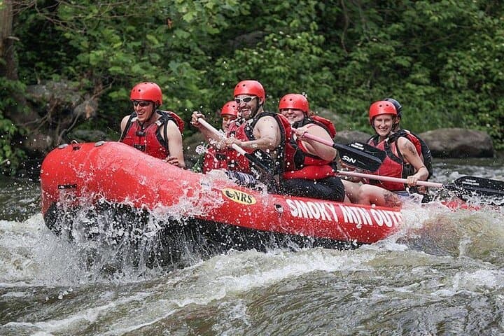 Lower Pigeon River Rafting Trip — Family-Friendly 5.5-Mile Float Near Pigeon Forge photo 4