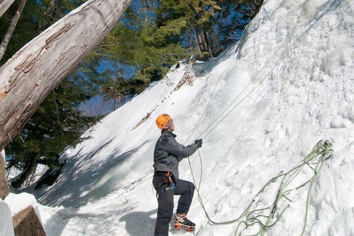 Ice Climbing Initiation at Mont-Tremblant: A Beginner’s Guide to Vertical Adventure photo 6