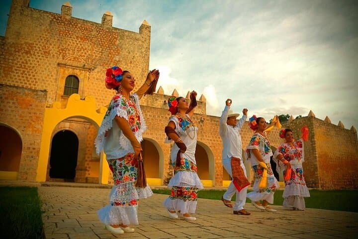 Private Day Trip to Cenote Xcanche and Colonial Valladolid from Mérida photo 5
