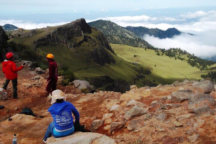 Iztaccihuatl — Ascent to the Refuge of the 100 (4,780 m): A High-Altitude Day from Mexico City photo 5