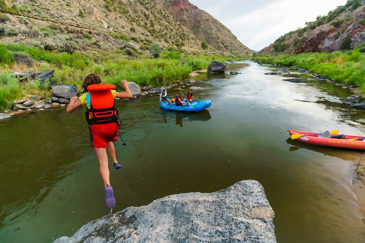Rio Grande Racecourse: Half-Day Class III Rafting Near Taos photo 5