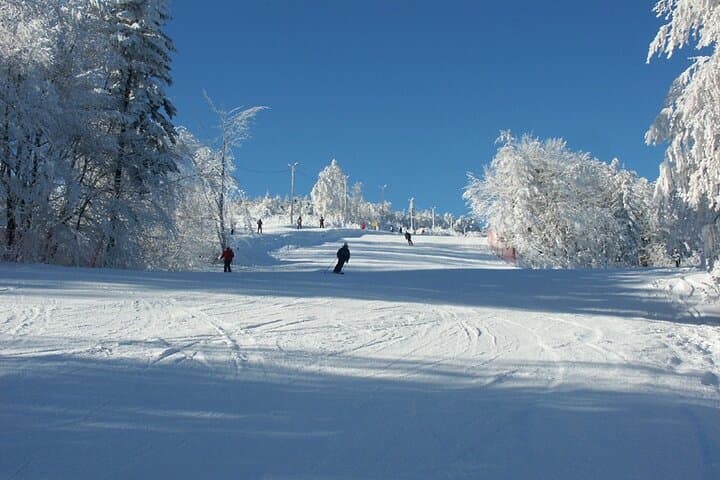 Beginner Ski Day Trip from Krakow to Zakopane — Private Lessons & Gear Included photo 2