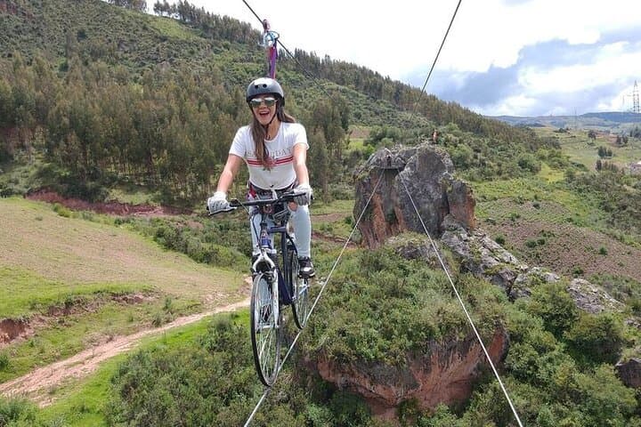 Sky Bike Extreme Cusco: Gravity Biking Near Cachimayo photo 3