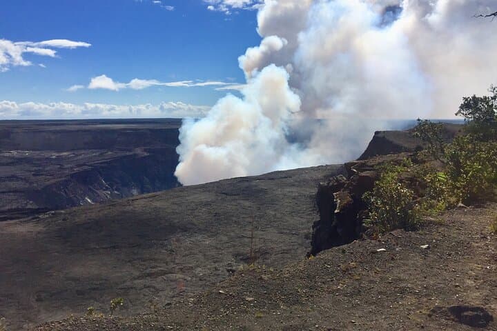 Kilauea Summit to Shore from Kona — Full-Day Small-Group Volcano & Coast Tour