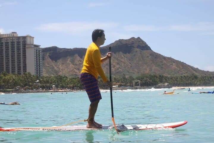 Stand-Up Paddle Lessons on Waikiki: Private Group SUP at the Royal Hawaiian photo 2