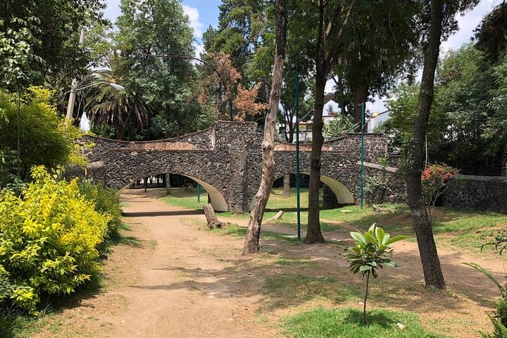 Chimalistac Exploration Game: Hidden-Gems Walking Tour in Mexico City photo 5