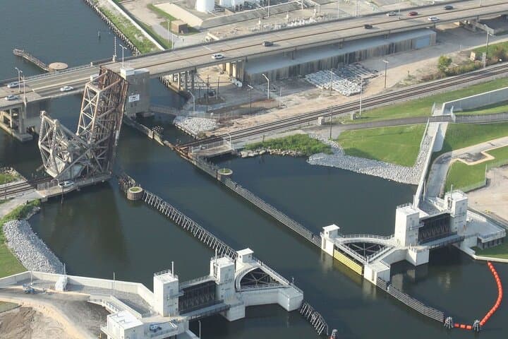 Hurricane Katrina Driving Tour: New Orleans Past, Present and Future photo 4