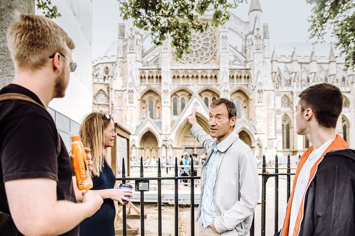 Private London Walking Tour with Local Host — Tailored 3‑Hour Intro photo 2