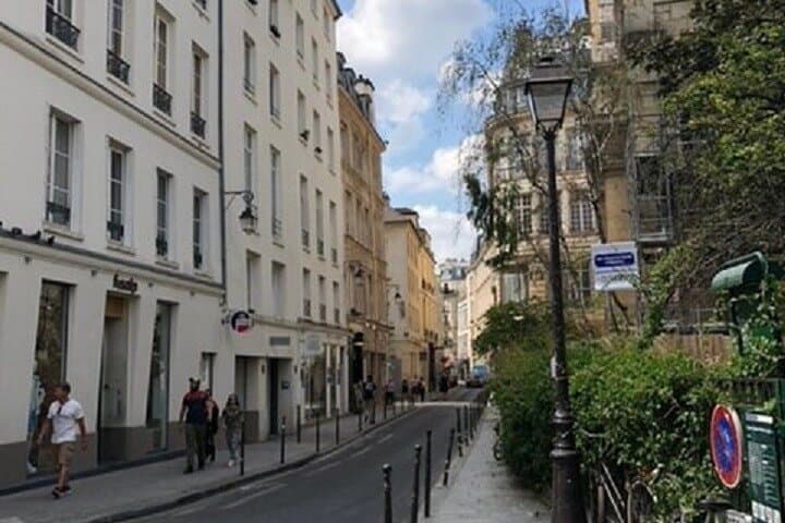 Night Walking Tour: Darkest Secrets of Paris Notre-Dame & Île de la Cité photo 6