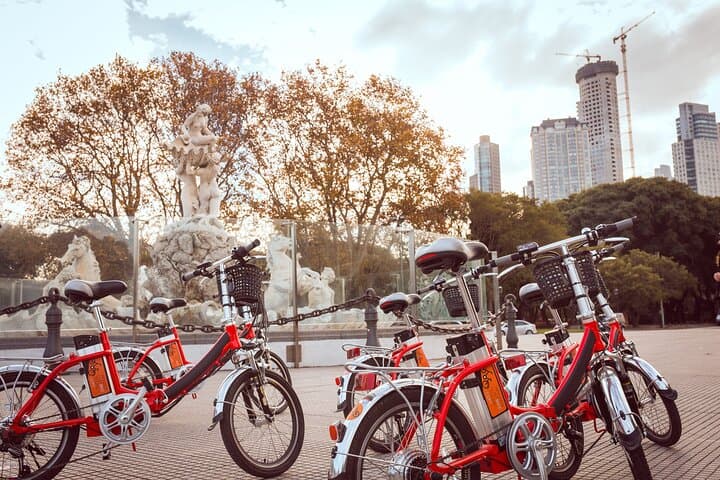 Glide Buenos Aires: E‑Bike City Center & Puerto Madero Tour