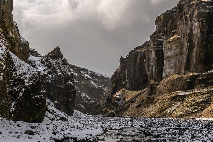 Explore Thorsmork by Super Jeep: Day Trip into Iceland’s Glacial Valleys photo 5