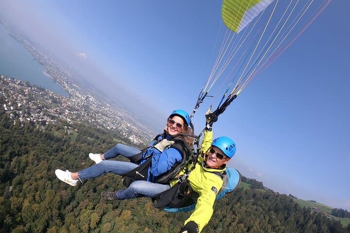 Paragliding Discovery Flight: Lucerne to Engelberg Alpine Views photo 5