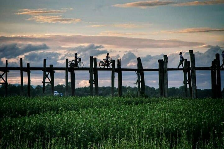 Mandalay Day Trip: Amarapura, Sagaing & Innwa (U Bein Bridge Sunset) photo 3