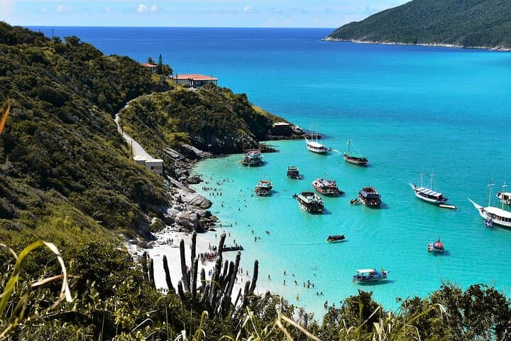 Arraial do Cabo Day Trip from Rio: Boat Tour, Snorkeling & Beaches