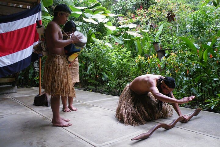 Maleku Cultural Presentation at Ecocentro Danaus — La Fortuna Indigenous Experience photo 2
