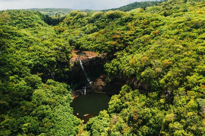 Tamarind Falls: A Half-Day Hike to Mauritius' 7 Cascades photo 5