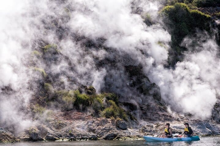 Private Waimangu Steaming Cliffs Kayak Tour on Lake Rotomahana photo 2