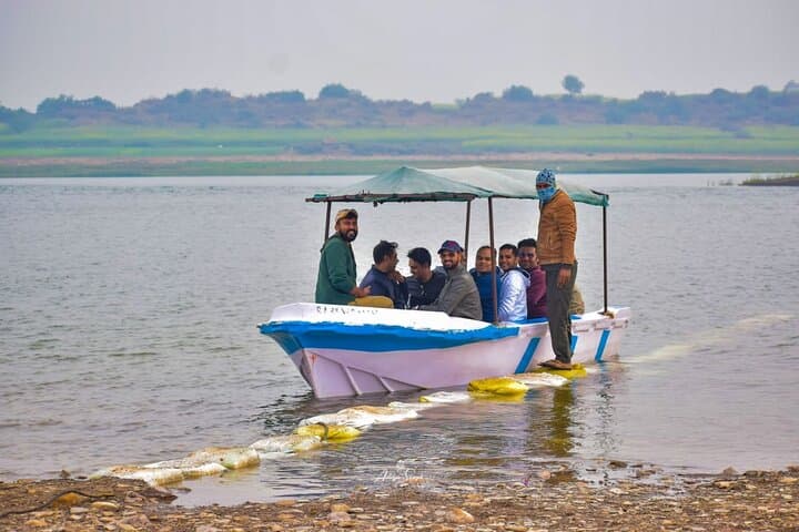 Chambal River Gharial Safari from Ranthambore — Private River Cruise from Sawai Madhopur photo 3
