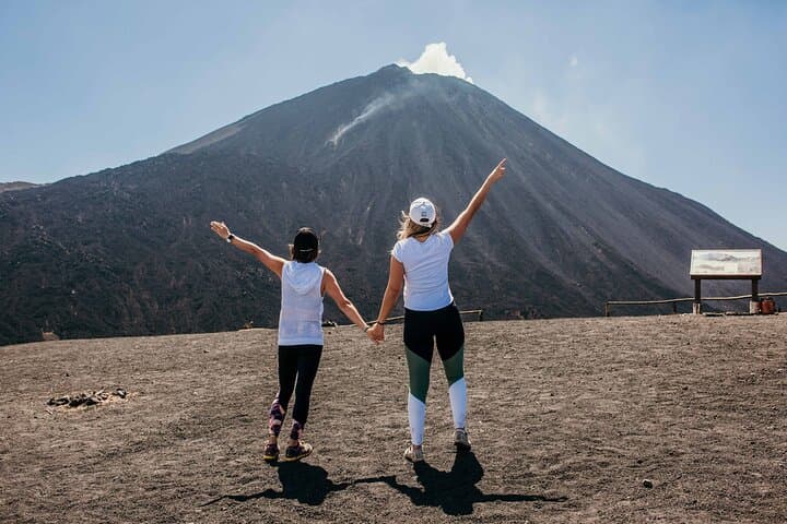 Climb Pacaya Volcano: Private Hike from Guatemala City to an Active Cone photo 2