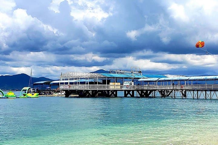 5-Day Private Sanya Tour: Rainforest Trails, Monkey Island & Li-Miao Culture photo 2