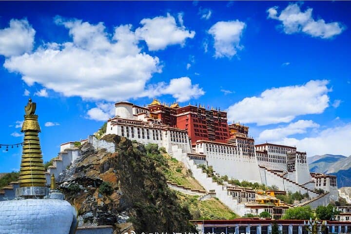 Xi'an to Lhasa: 7-Day Private Tour of Terracotta Warriors, Potala Palace & Yamdrok Lake photo 3